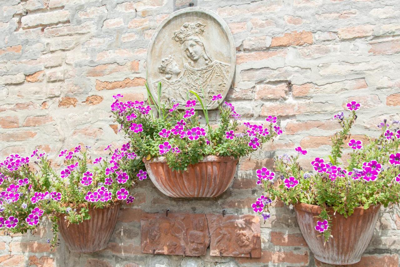 Interno Estense 753 Ferrara Ngoại thất bức ảnh